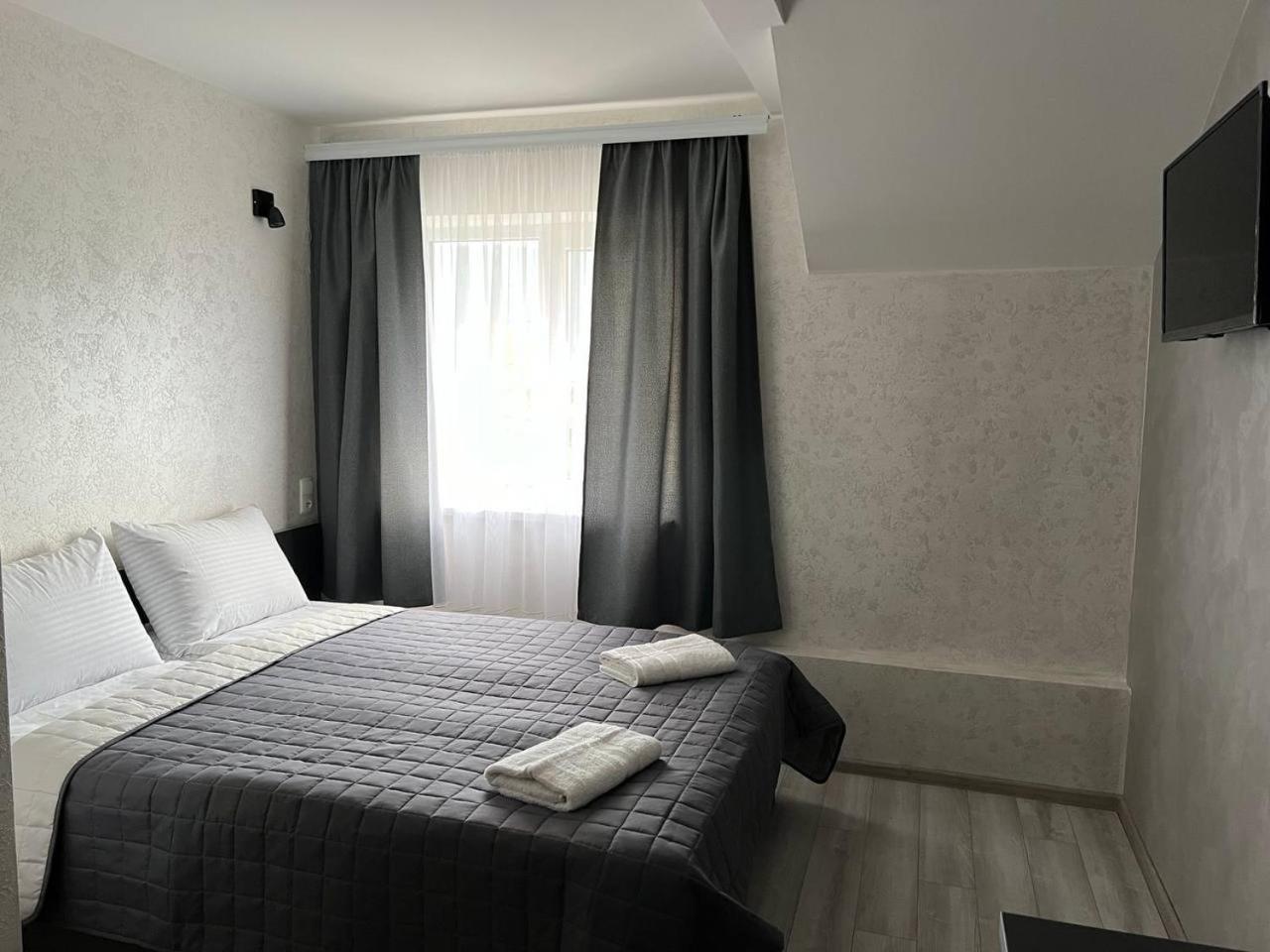 Sadyba Magnat Hotel Dilyatyn Buitenkant foto