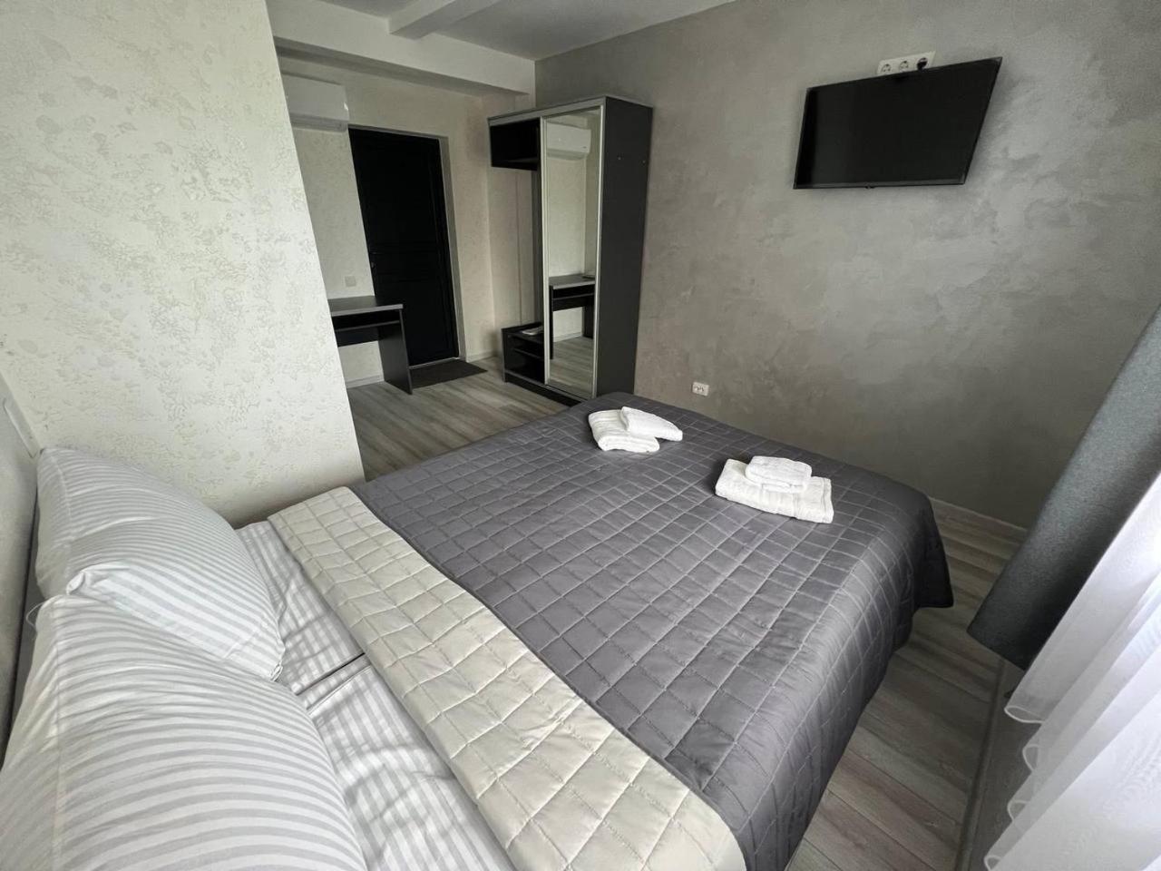 Sadyba Magnat Hotel Dilyatyn Buitenkant foto