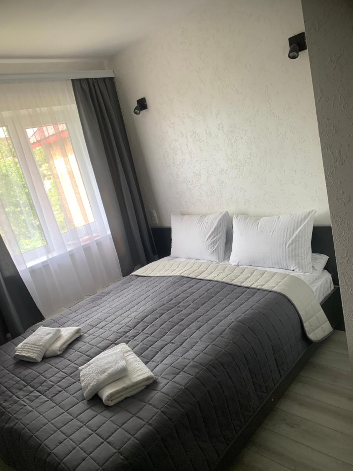 Sadyba Magnat Hotel Dilyatyn Buitenkant foto