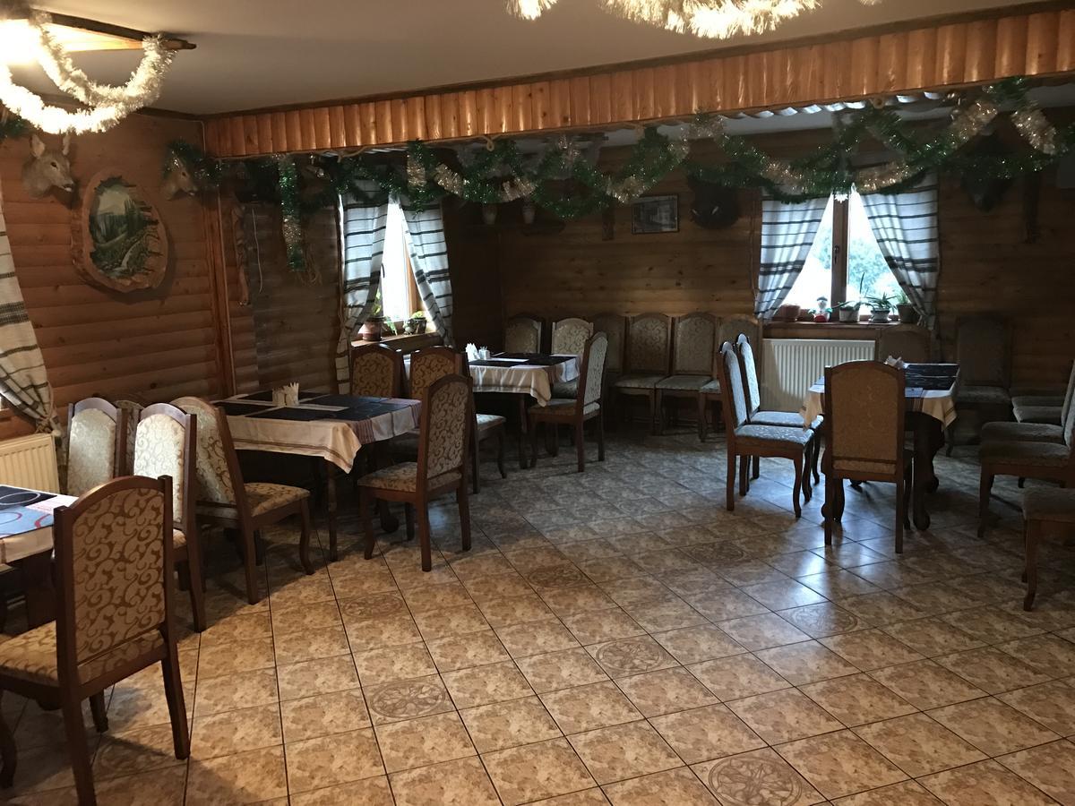 Sadyba Magnat Hotel Dilyatyn Buitenkant foto